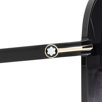 Squared Sunglasses with Black Coloured Metal Frame