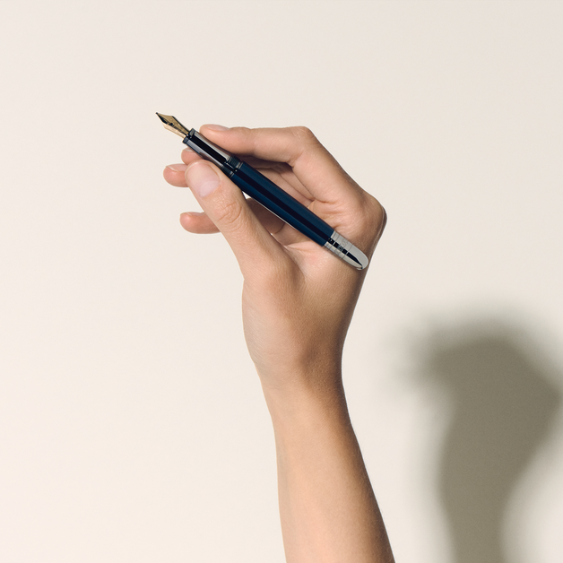 Meisterstück Around the World in 80 Days Doué Classique Fountain Pen - 4